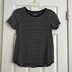 Old Navy Black and White Striped Short Sleeve SP